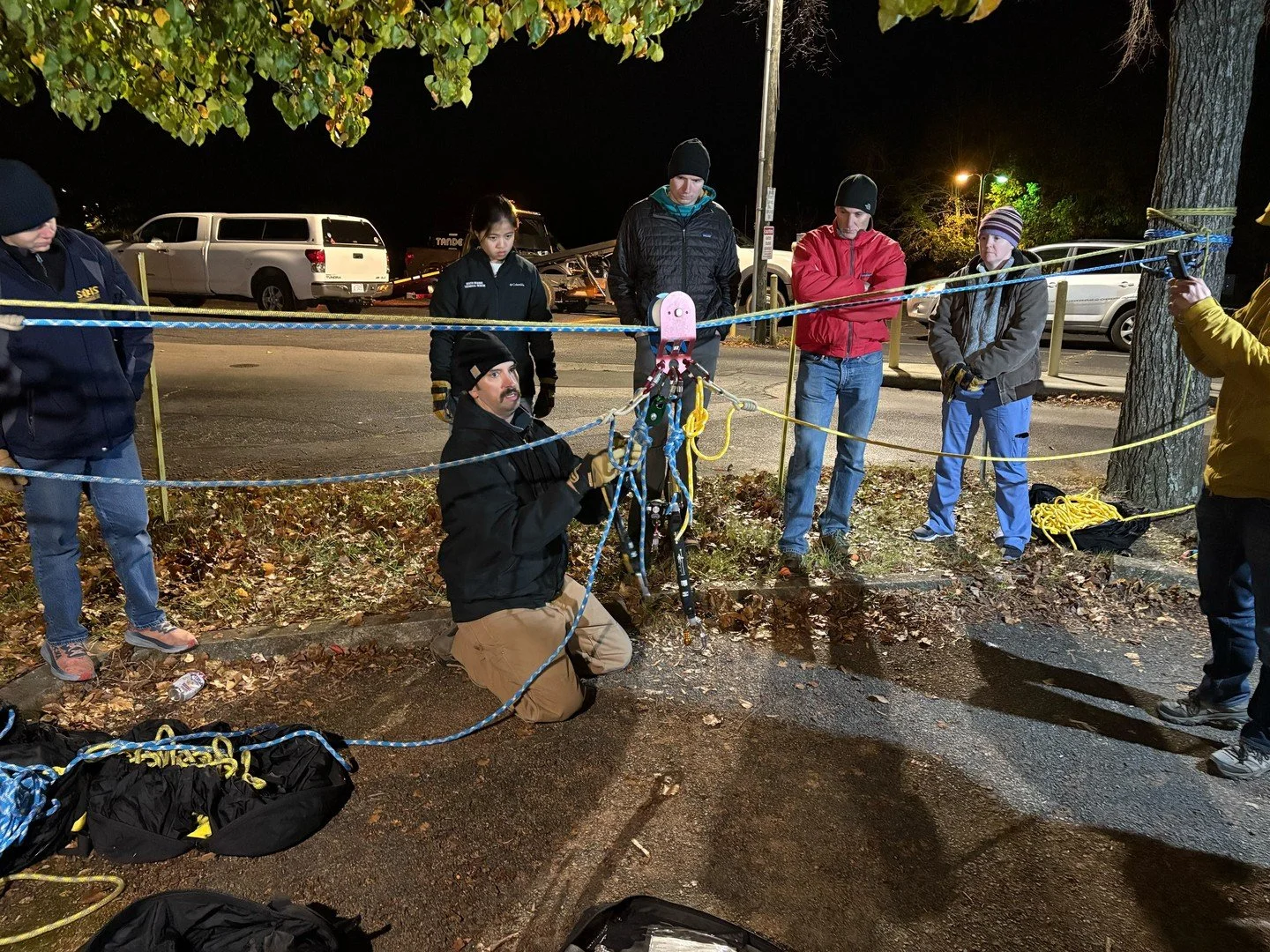 This past Tuesday, our TRT volunteers spent the evening practicing high directionals during ropes training! 

#trt #ropetraining #technicalrescue