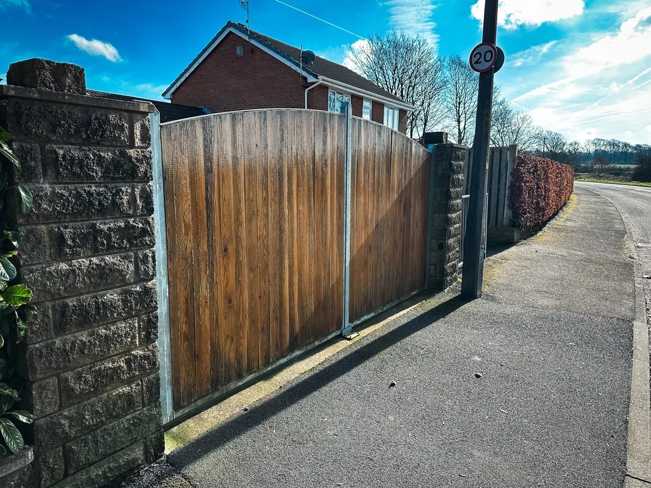 Gate 4.jpg