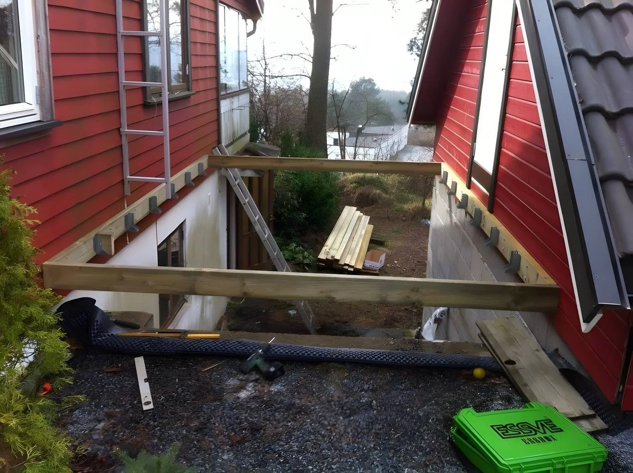 house bridge.jpg