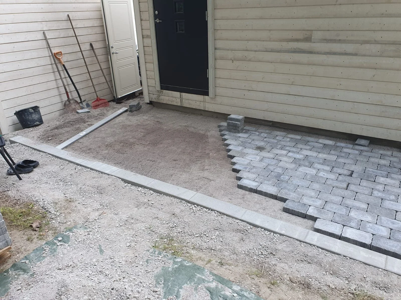 Paving process 3.jpeg