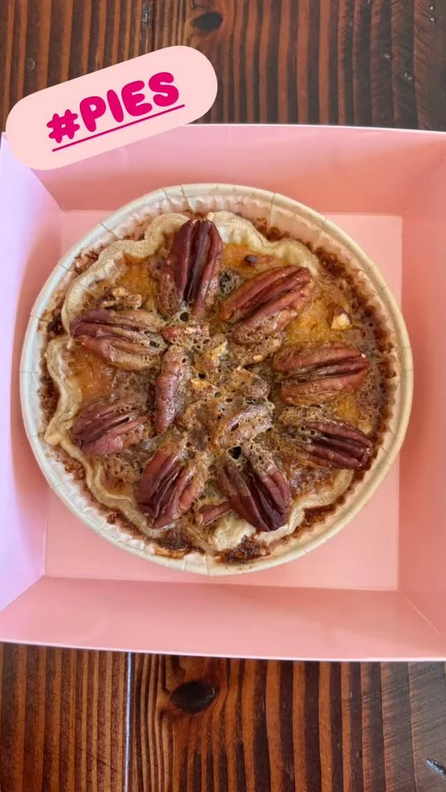 Tomorrow’s the day! πβ¨ Join us at Hanover Snack Town Fall Fest for fall desserts, sweet smiles, and all the cozy flavors of the season. πͺ
#SnackTownFallFest #hanoverpa #microbakery #myjennysbakery #falldesserts