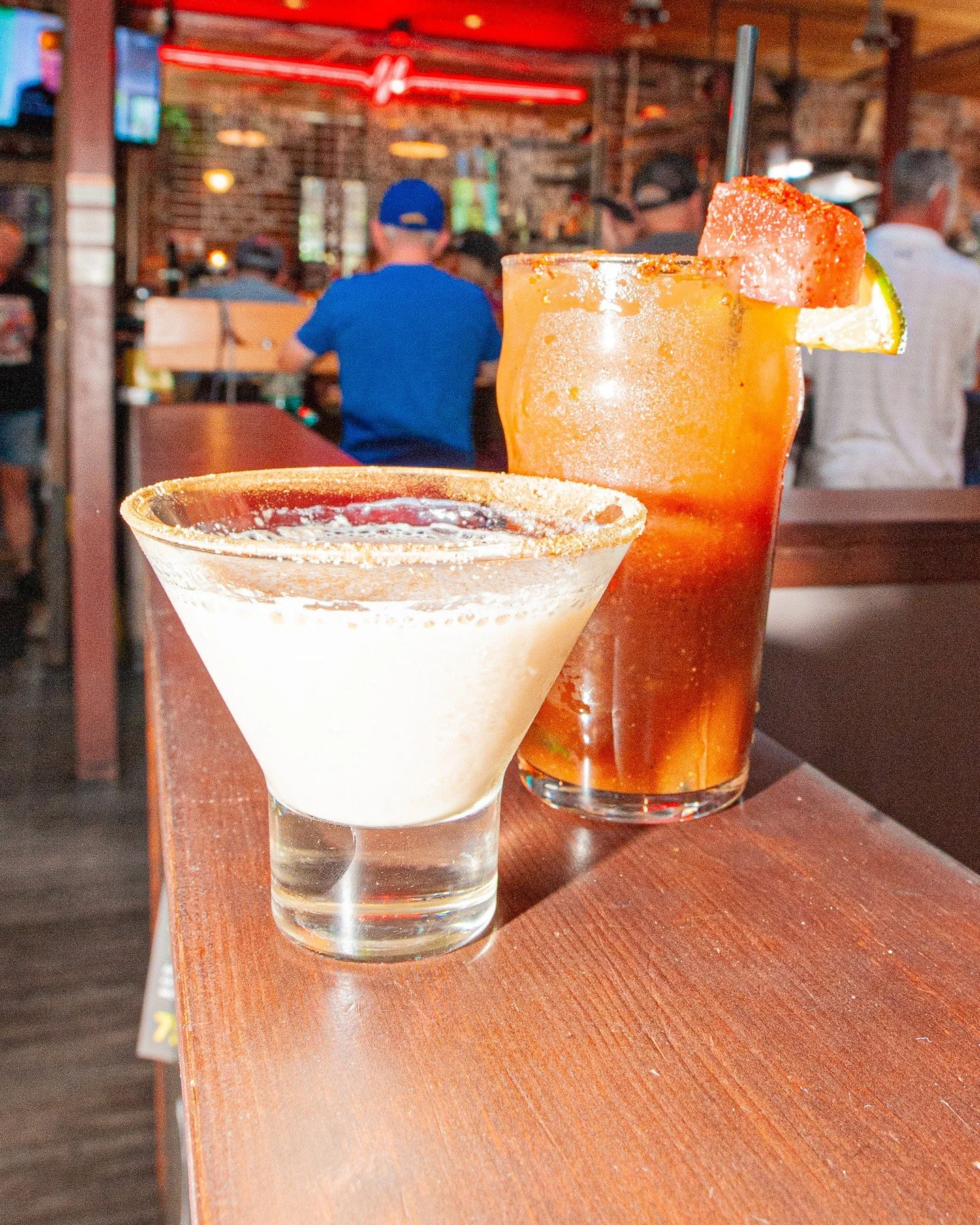Just a few days left of the fair 🎡 Come grab a one of our fair themed bevvies before braving the Extreme Scream ;)⁠
⁠
Elephant Ear Martini ✨⁠
All the fun of the fair in a glass! Baileys and cinnamon whiskey served in a cinnamon-sugar rimmed martini 