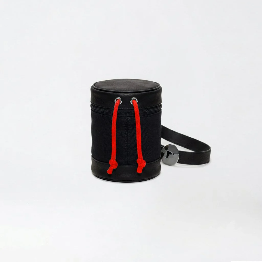 Slugi_BlackRainbow_Red_v1.jpg