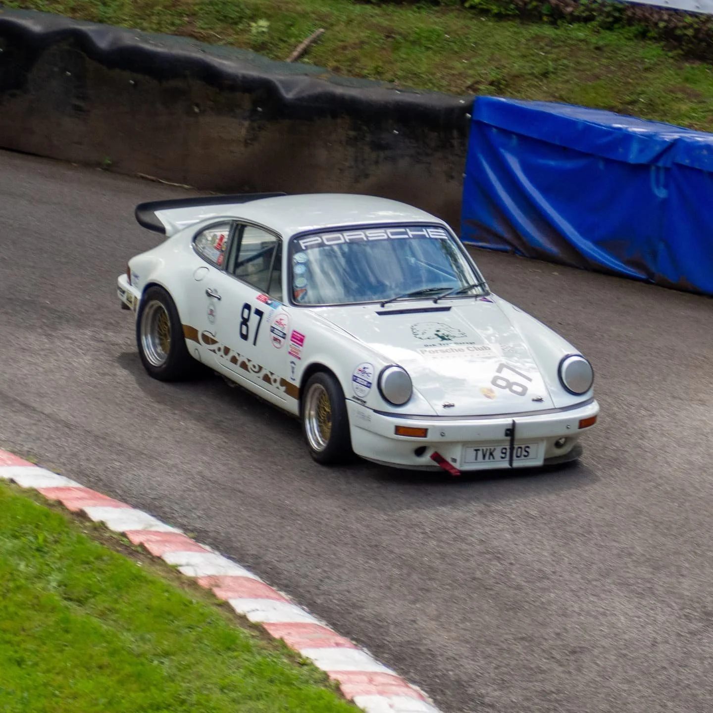 Shelsley Walsh Hill climb pt3
-
#shelsleywalsh #shelsleywalshhillclimb #porsche #worcestershire #olympusphotography #olympus #porshe911carrera #porshe911#motorsport #motorsportphotography