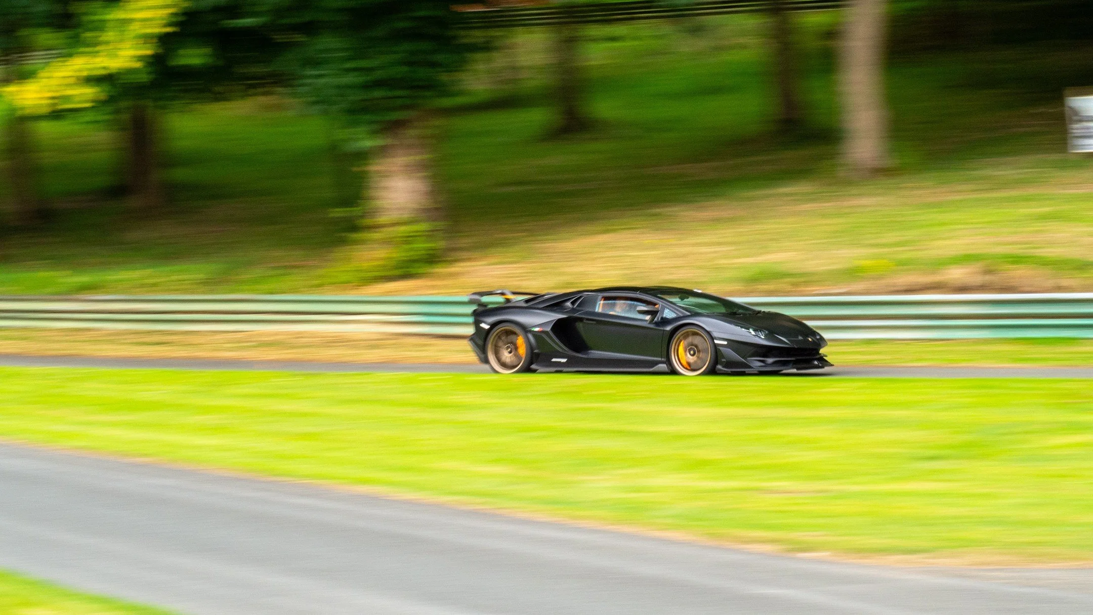 Supercar shootout at Prescott Hillclimb
PT.1
-
Olympus OM-D EM10 MKII
Lamborghini Aventador SVJ 
-
#prescotthillclimb #lambo #lamborghini #lamborghiniaventadorsvj #hillclimb #supercar #olympus #olympusphotography #motorsportphotography #motorsport