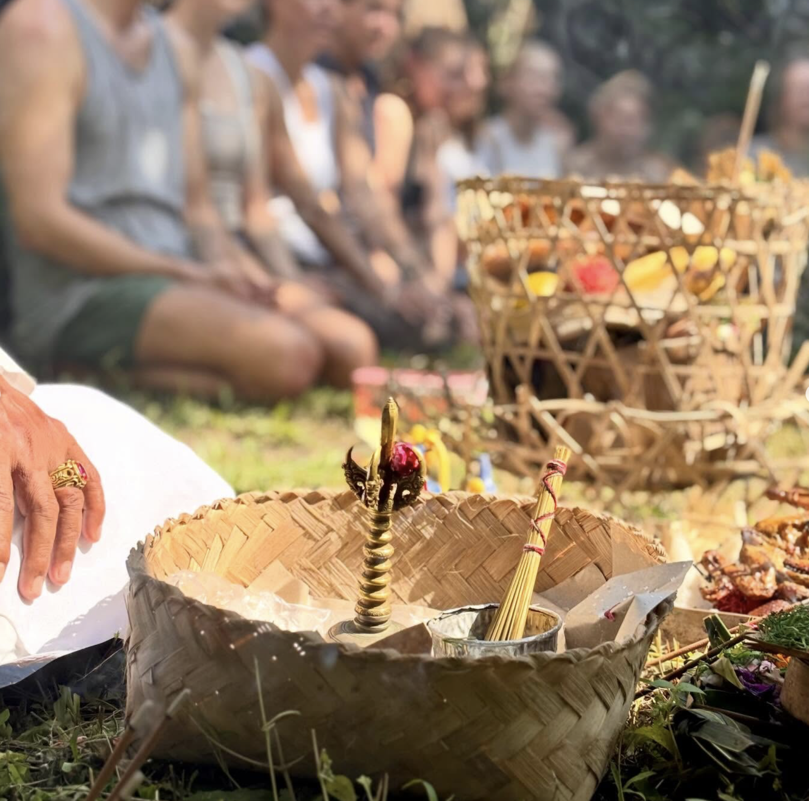 Brahma, Vishnu und Shiva – Die Bedeutung der hinduistischen Trimurti im Yoga