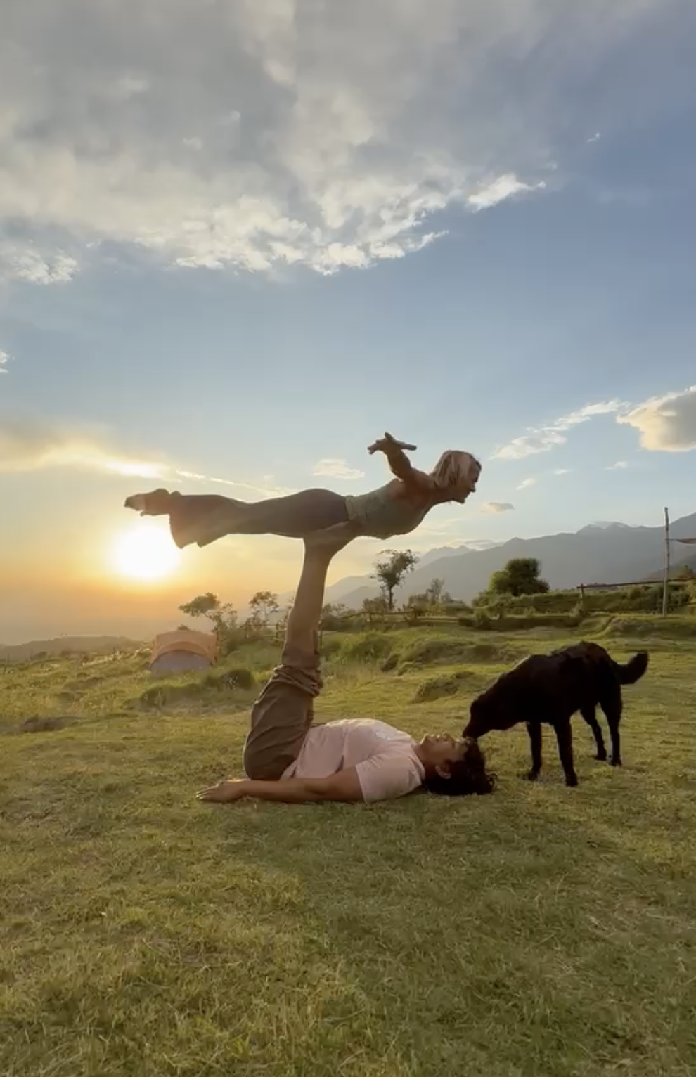 300h Yoga Ausbildung in Bir, Indien – Dein Weg zum RYT® 500 und einer authentischen Yoga-Praxis