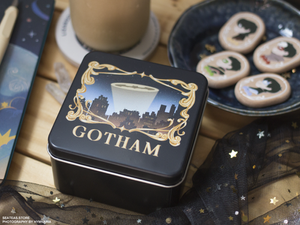 Robin Wooden "Cookies" Magnet Set + Tin Box