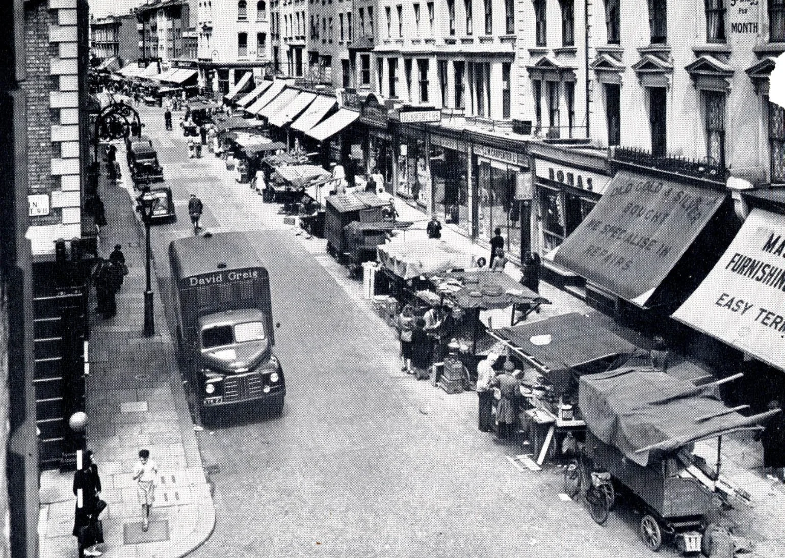 Port. Rd Market 1951 K63-395.JPG