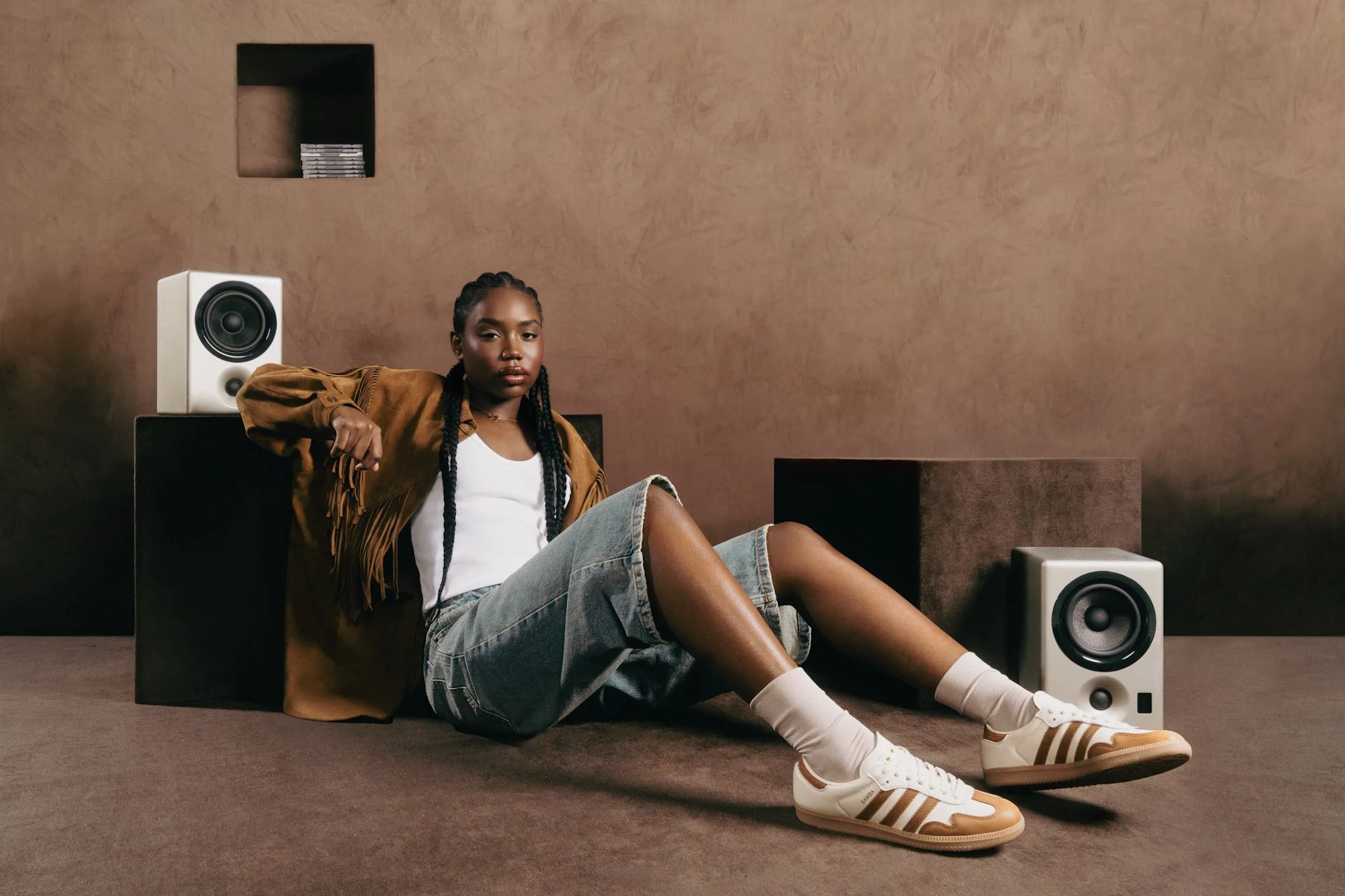 LITTLE BURGUNDY3869.jpg