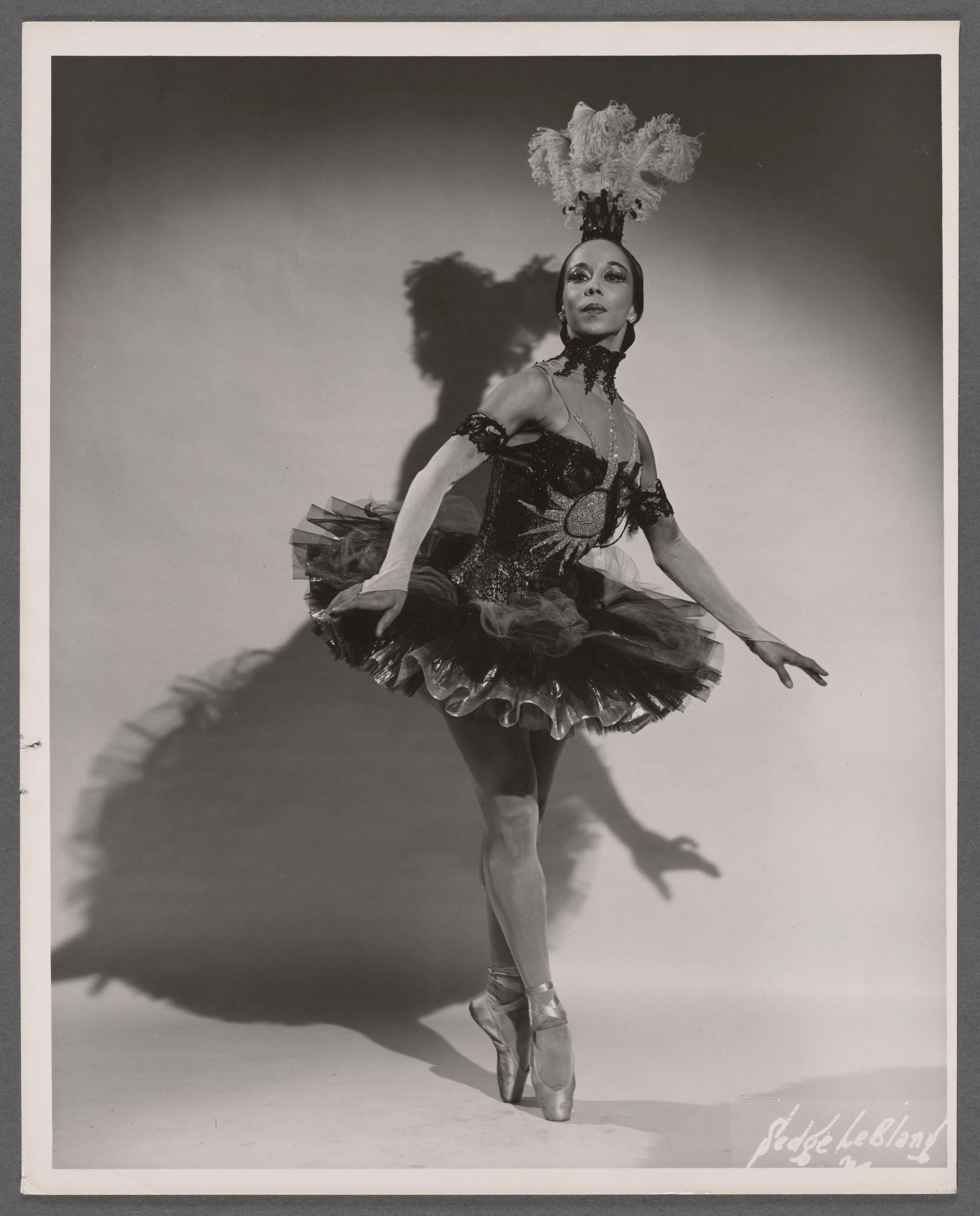 Janet Collins, prima ballerina in “La Gioconda.”

By Sledge LeBland, courtesy of the Metropolitan Opera Archives
Joe Nash Black Dance Photograph Collection
Photographs and Prints Division. Schomburg Center for Research in Black Culture. The New York 