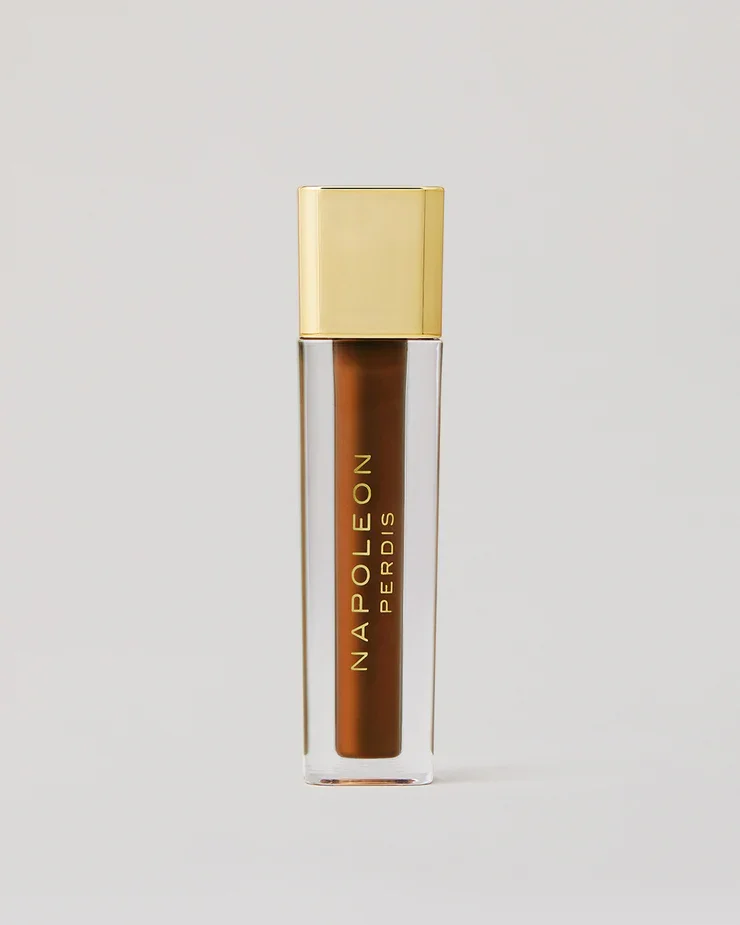 CAMERA_FINISH_CONCEALER___DY22___closed.webp