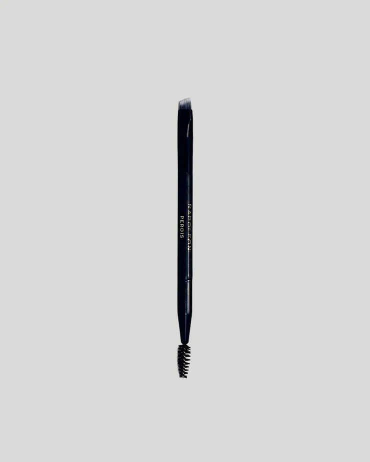 CAMERAFINISHTRAVELBRUSHSET_EyeBrush.webp