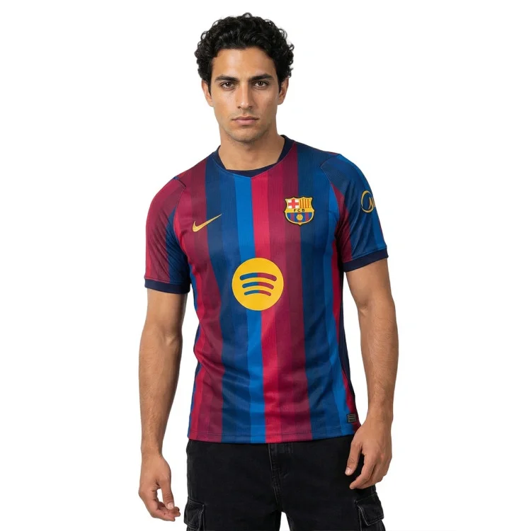 camiseta-nike-fc-barcelona-primera-equipacion-2026-2027-garnet-0.webp