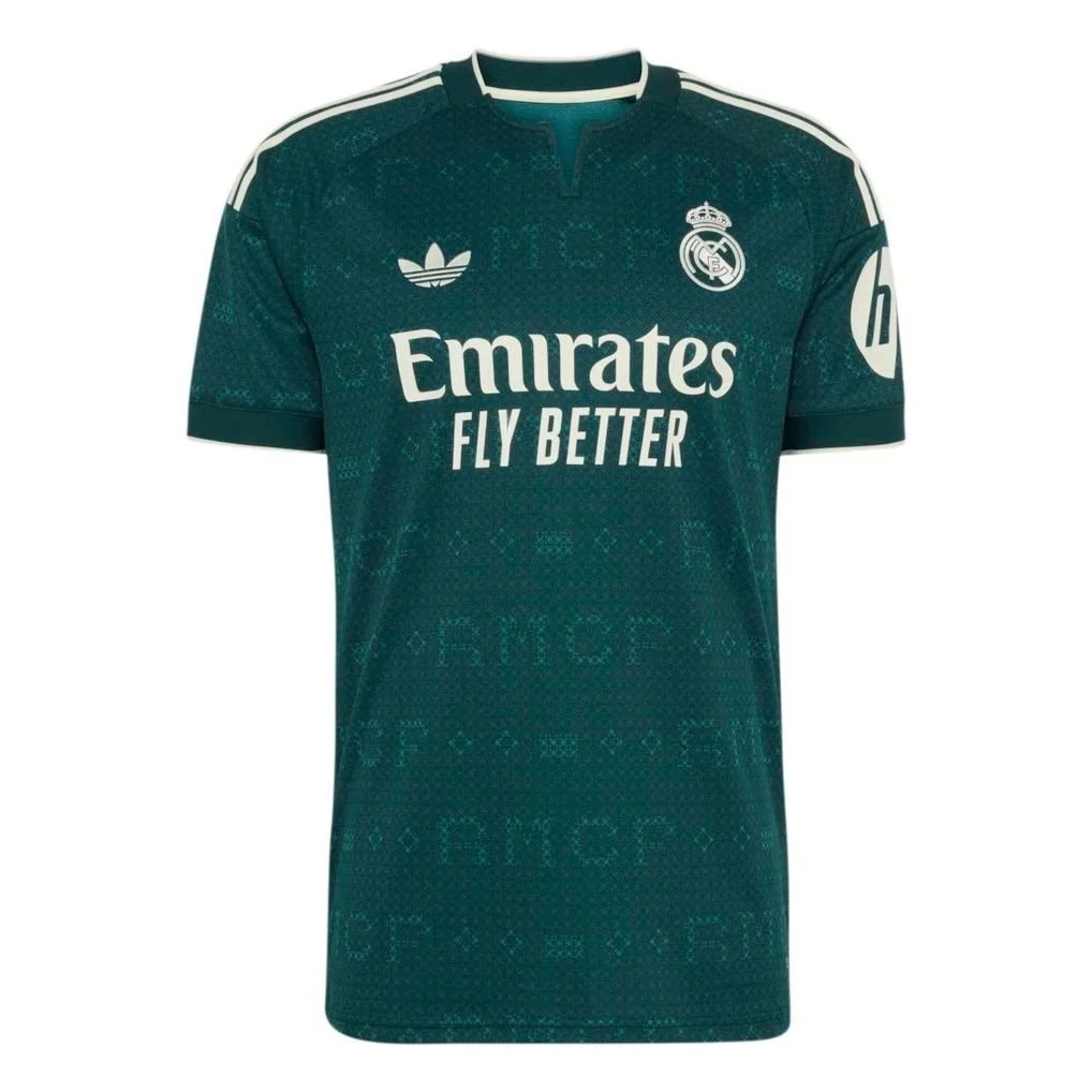 real-madrid-away-shirt-26-27.jpg