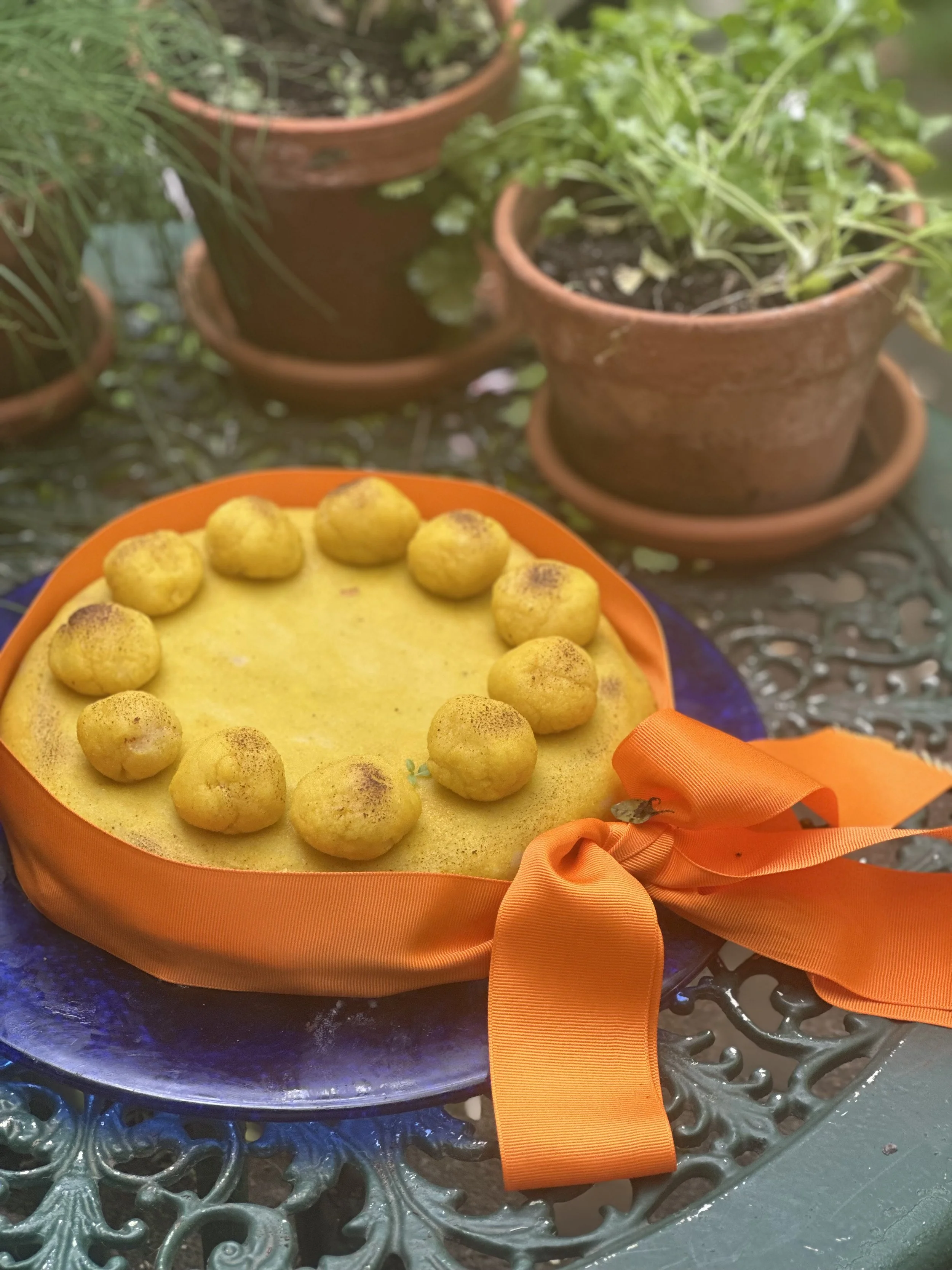  SIMNEL CAKE