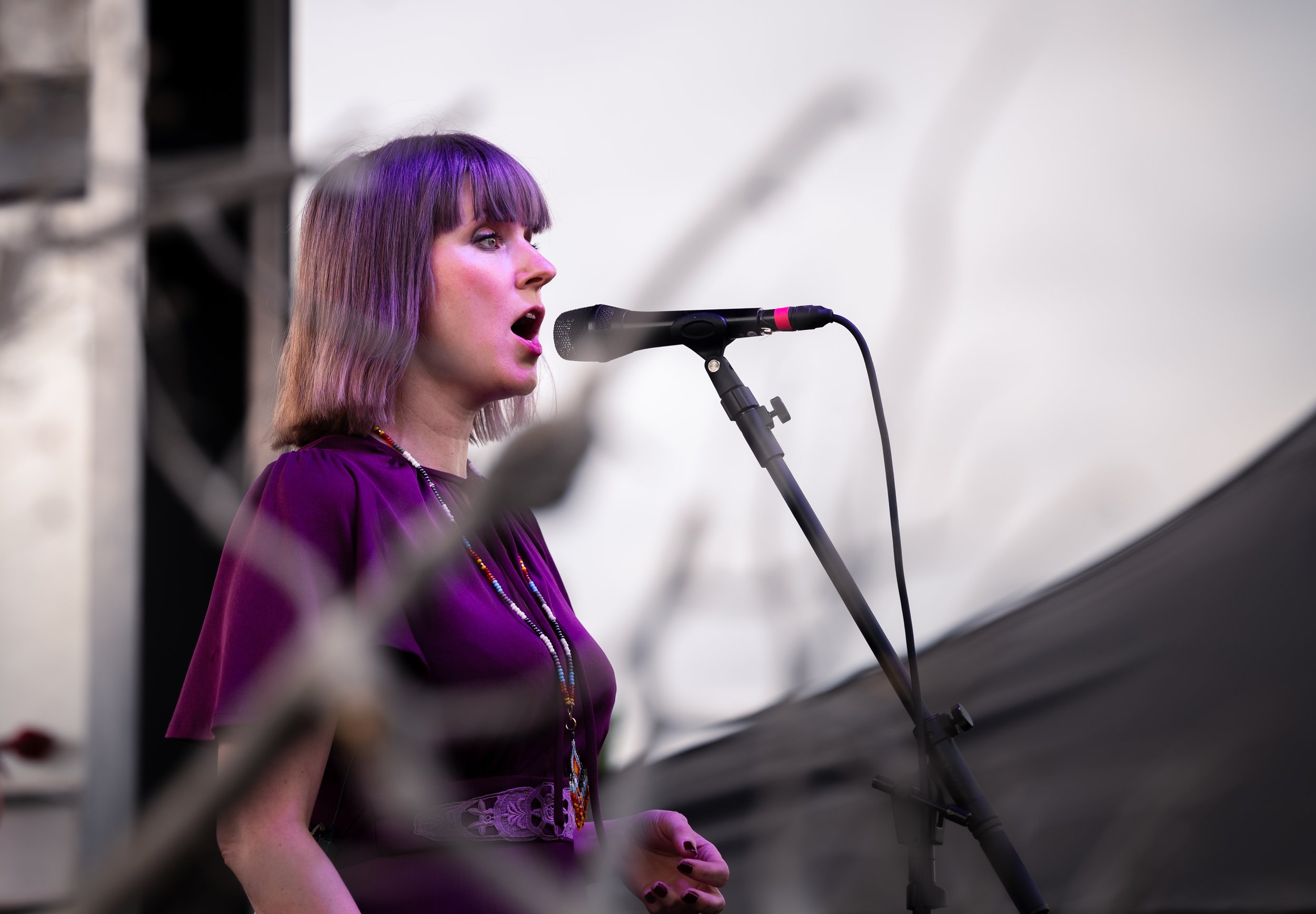 Lindy-Fae Hella & Dei Farne