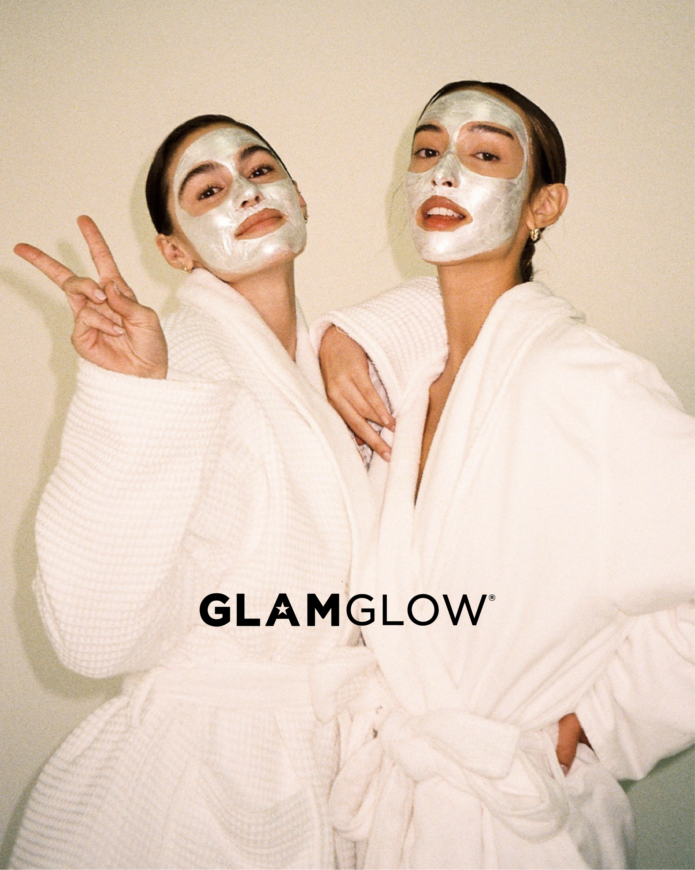 GLAMGLOW
Client: Glamglow
Photographer / Director: Alex Kenealy
Stylist + Prop Stylist: Drew Manares