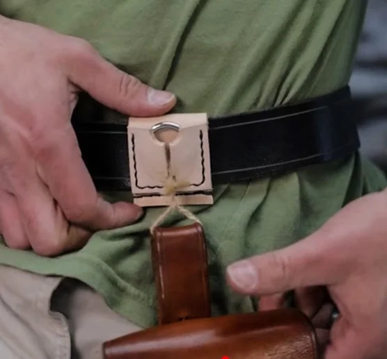 belt thing.jpg
