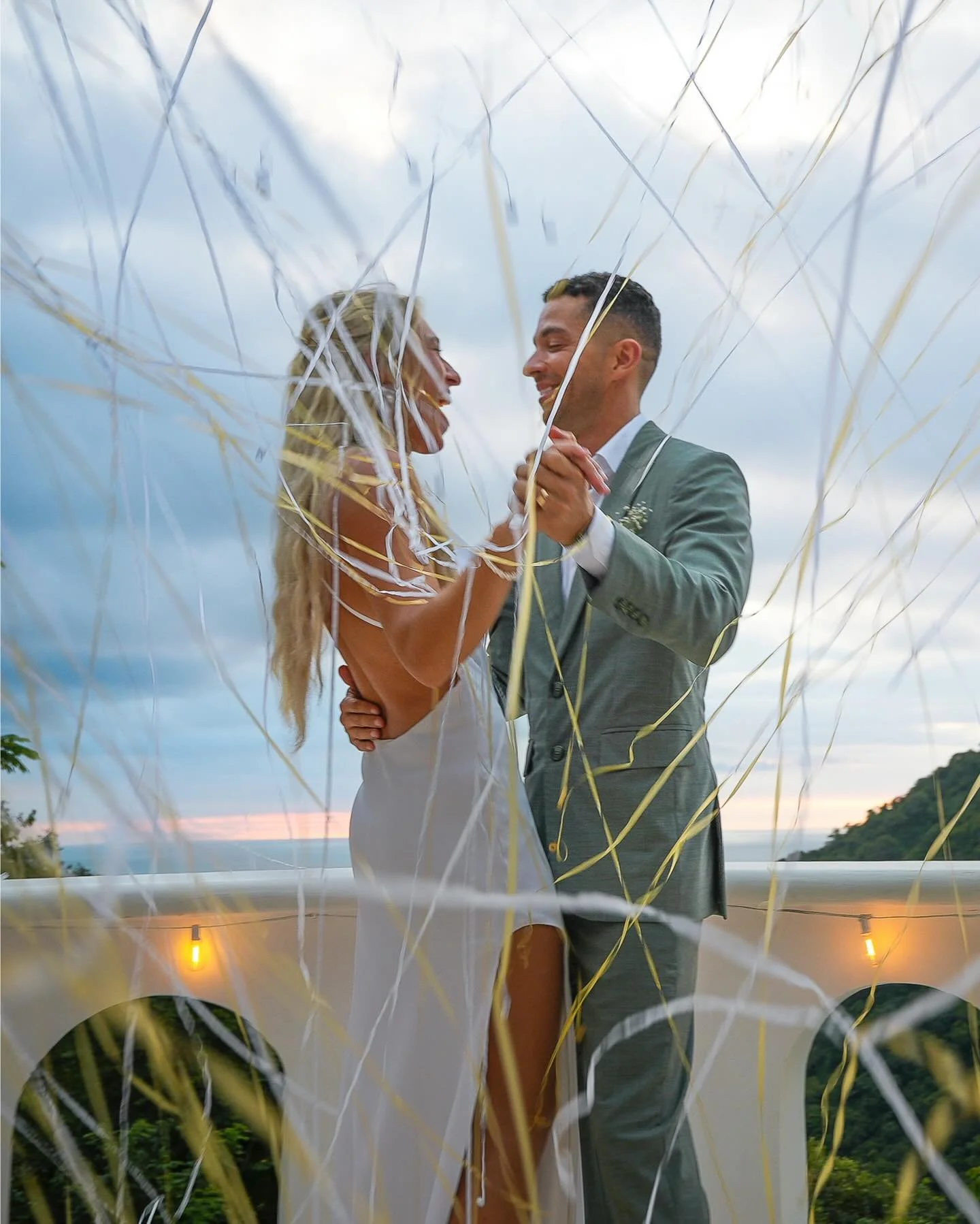 Sunset Confetti magic in Nosara @lacatedral.nosara 🎉 with @tiana.yoga and @carlossscampos 
Thank you for letting me capture your love story!
.
Capturing this moment is everything tbh I love about being a fine art wedding photographer here in Nosara 