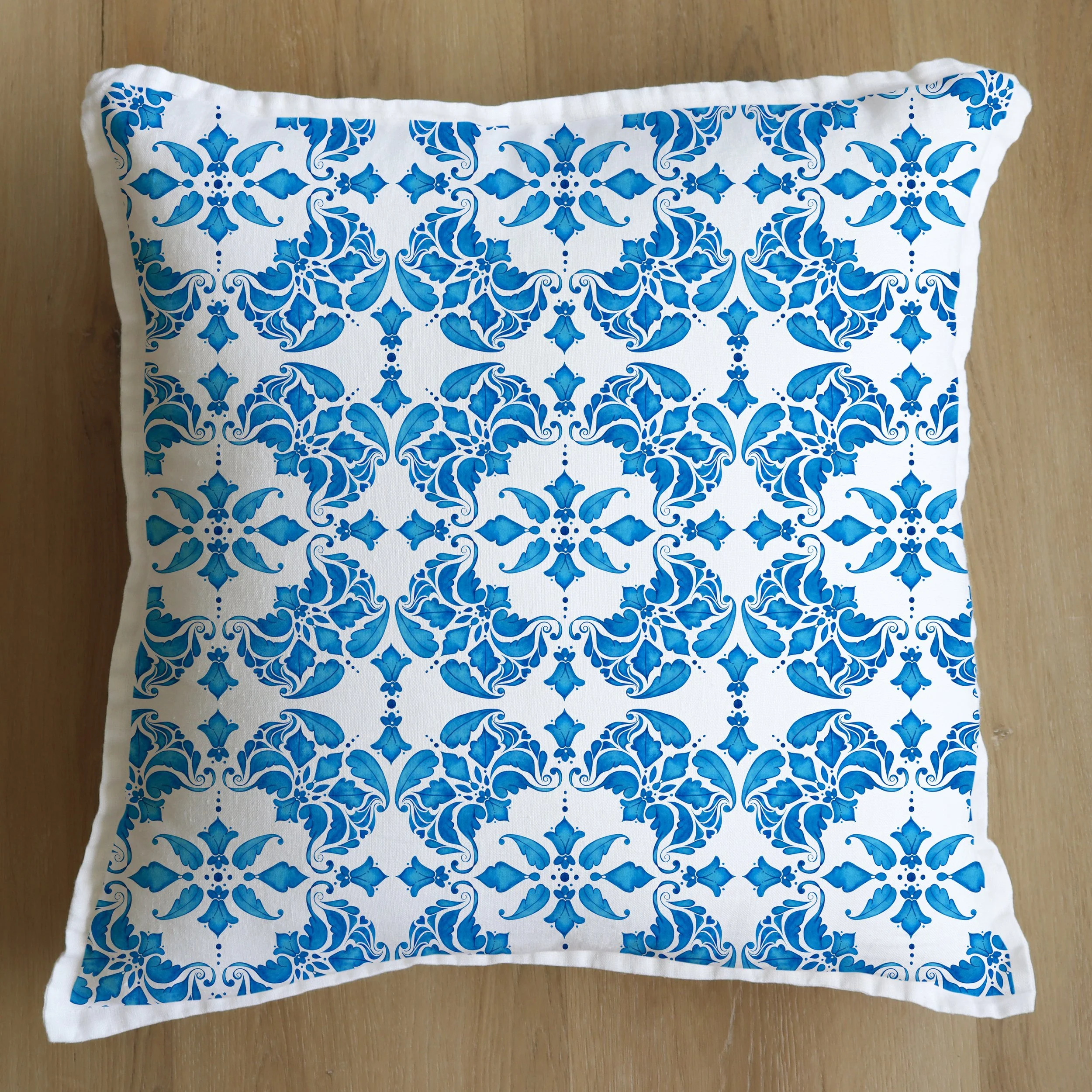 Amalfi-Blu-Linen-Cushion.jpg