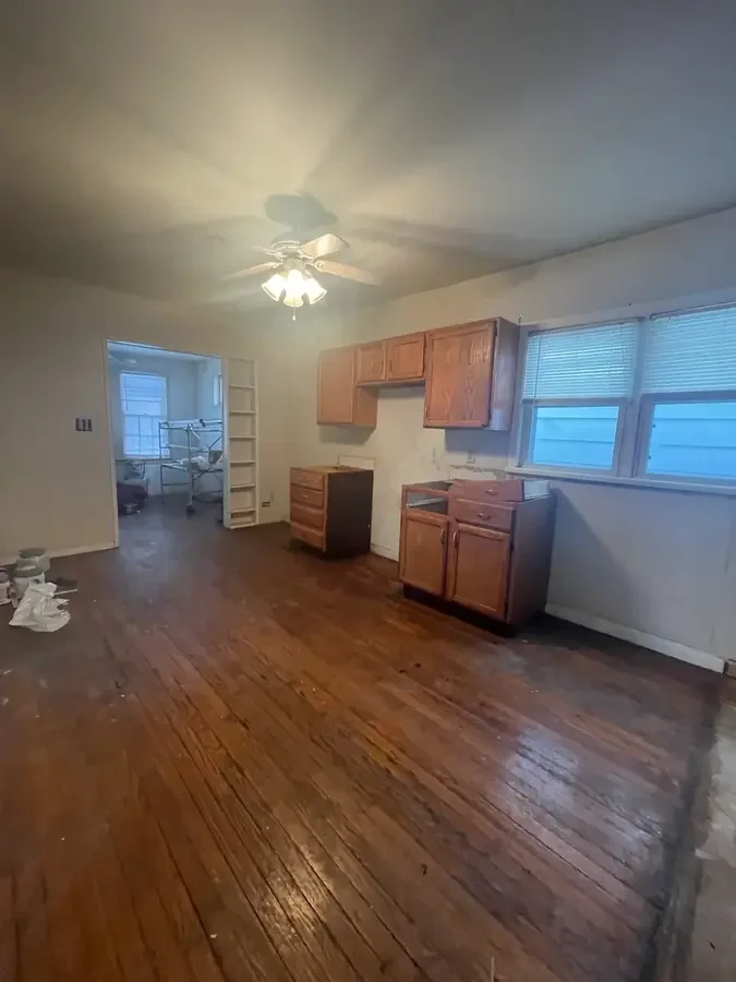 calumet-city-bungalow-155th-before-kitchen-1.webp