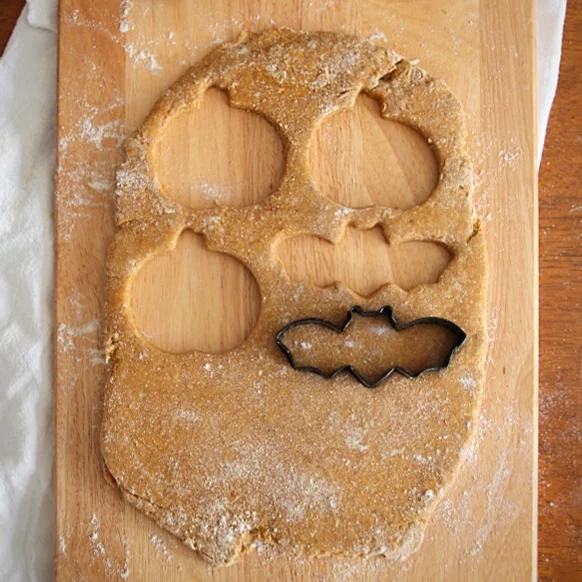 petco-peanut-butter-pumpkin-dog-treats-3.jpg