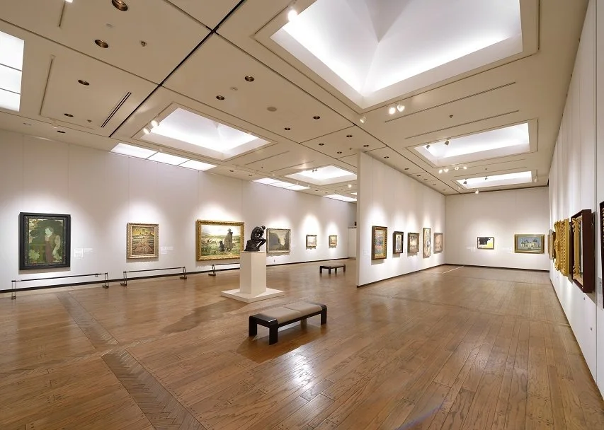 コレクション展示室（184kb）.jpg