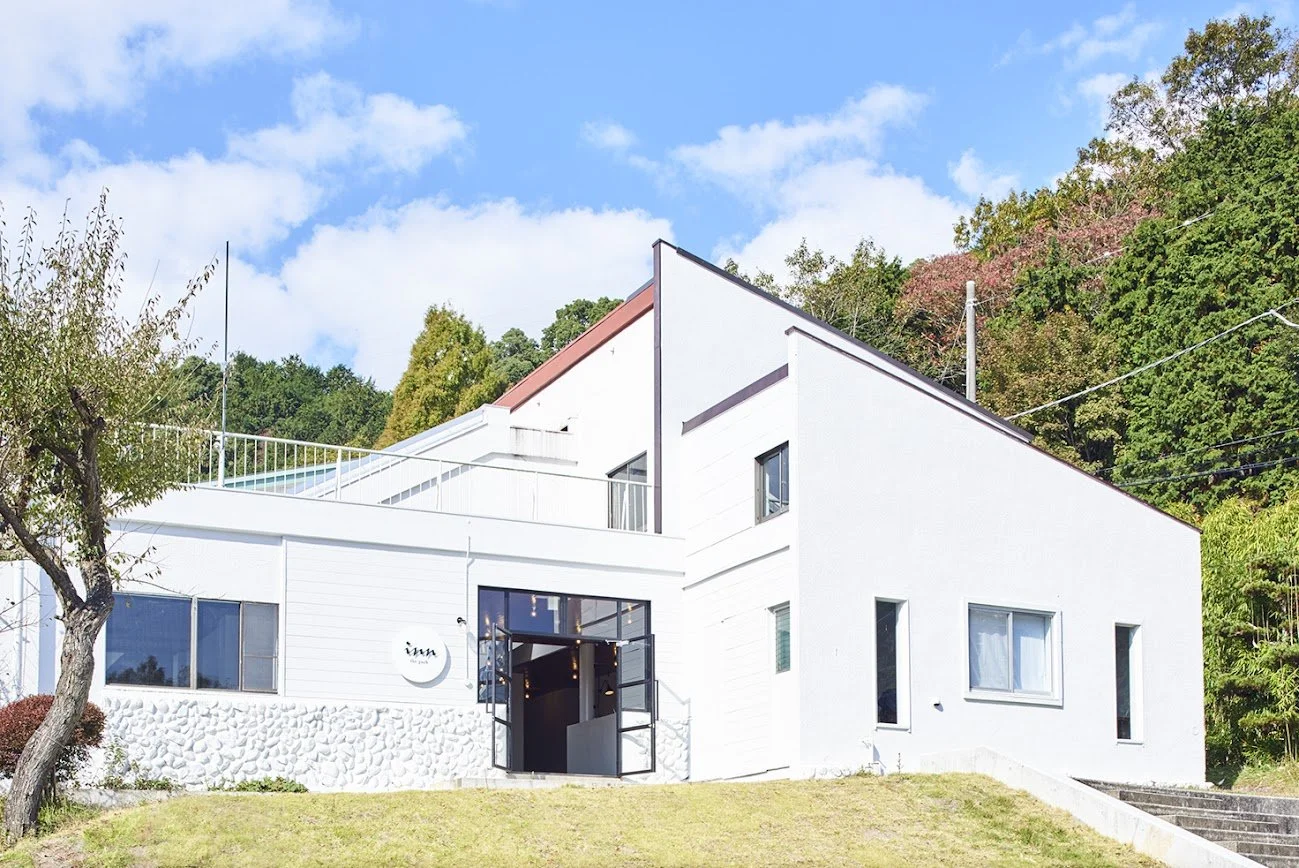 本館フロント.jpg