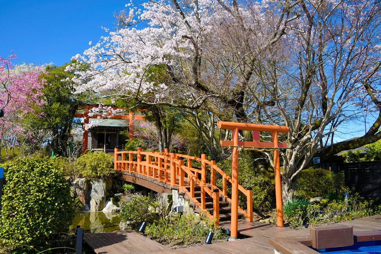 shrine.jpg