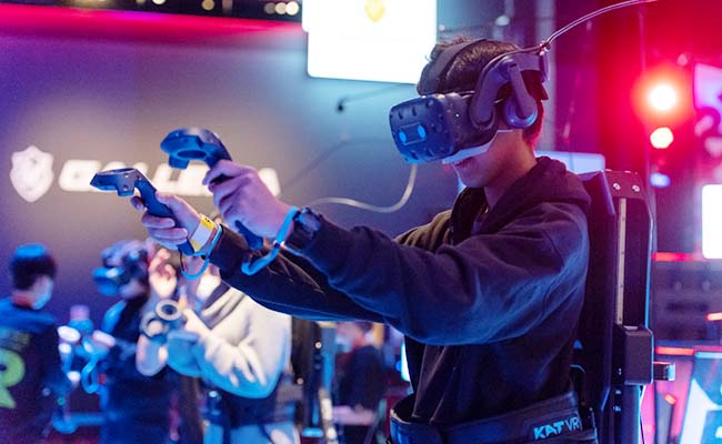 REDEE Kitakyushu Innovation Center Store