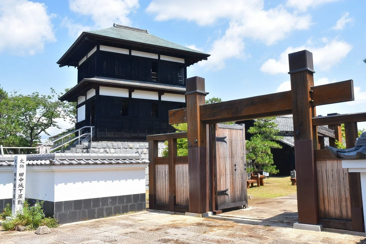Discover the Form of a Castle: A Quiet Historical Experience at Tanaka Castle Residence