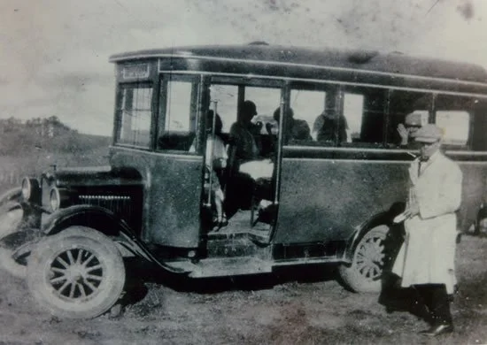 alura coaches bus vehicle in 1920
