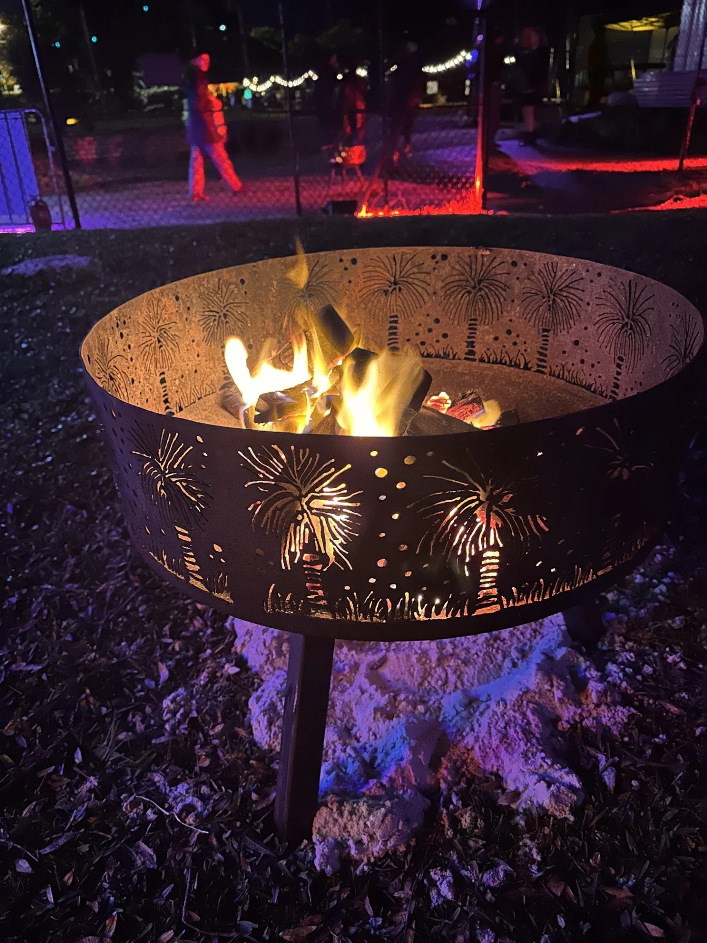 Footy and fires at the Bowlo this weekend!