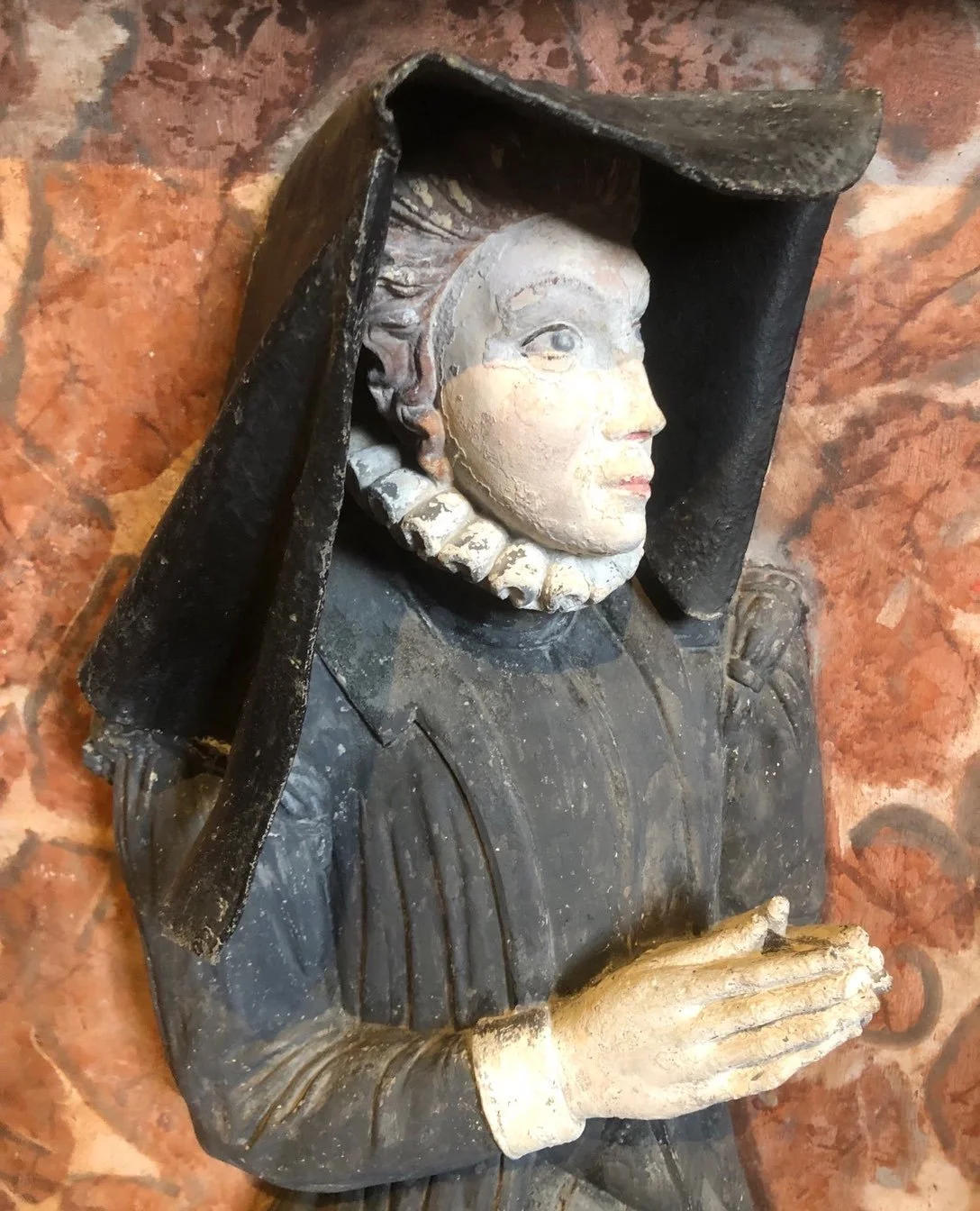 Good afternoon: a touching detail from the Belasyse monument in Coxwold church, showing the dignified grieving daughter of Sir William - d.c.1604 and Lady Bellasyse) carved by Yorkshire sculptor-mason Thomas Browne: warmest wishes