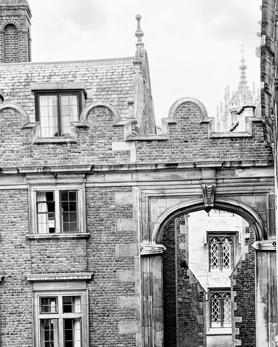 Good evening: lunch recently at John&rsquo;s College Cambridge - I always like this particular view: warmest wishes.