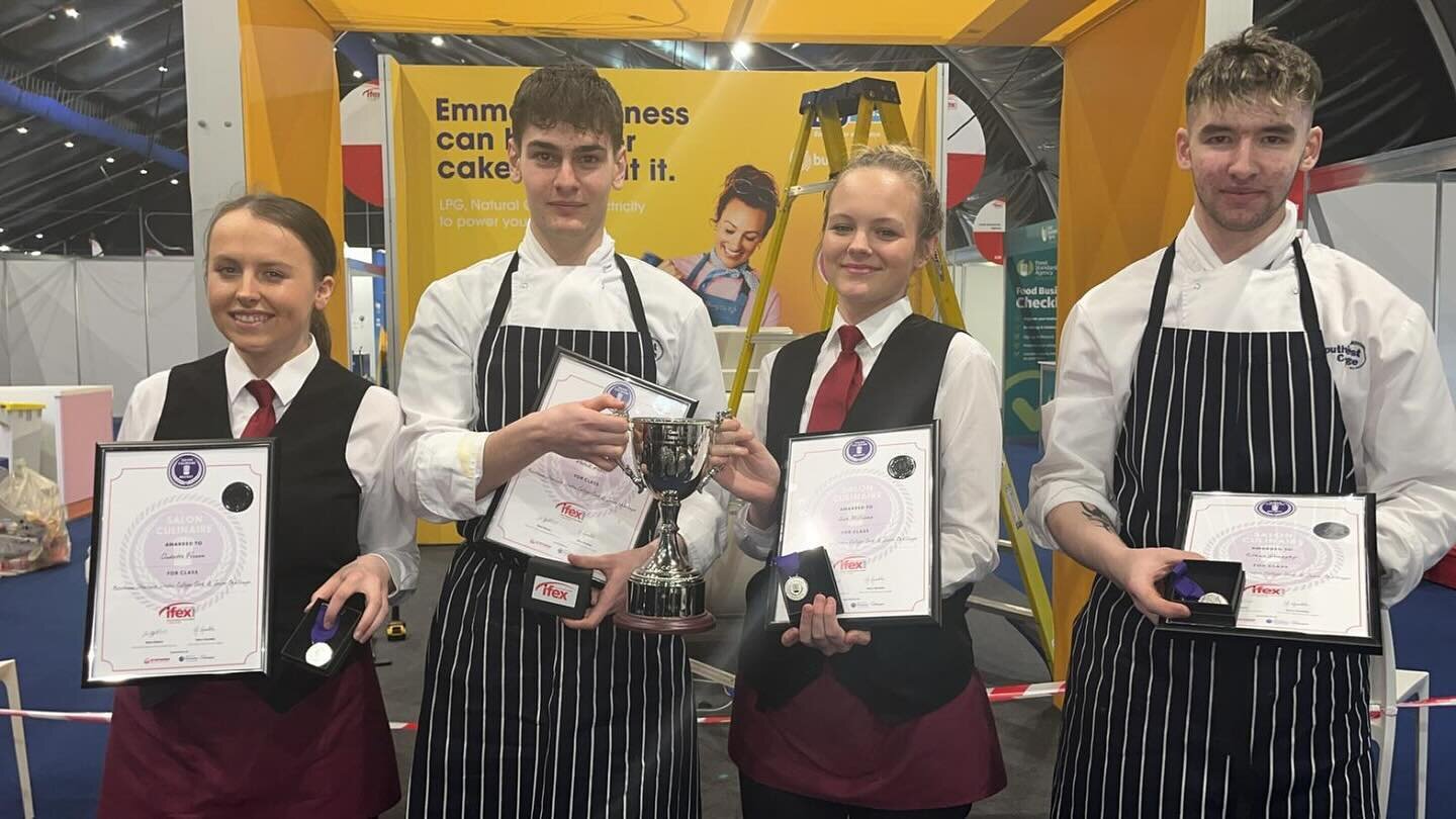 🥳 Congratulations to our very own Patrik and his #classmates at @swccollege picking up silverware at todays IFEX 👨&zwj;🍳 

If you see him in Rue over the weekend . . be sure to #Congratulate him 🙌

#ifex24