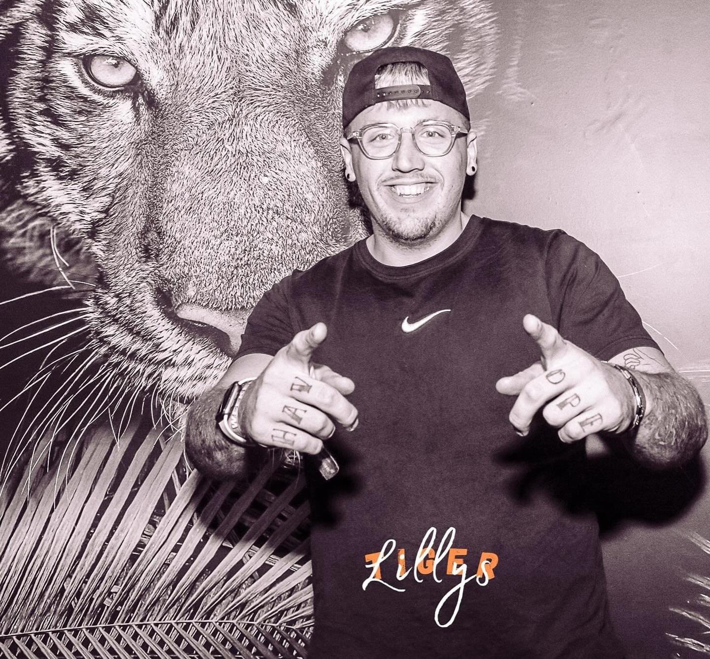 𝘿𝙮𝙡𝙖𝙣 
Back with an almighty 𝗥𝗢𝗔𝗥 🐅 
This Saturday from 10pm!!
1 1 🐯 0 5 🐯 2 4
21+ | &pound;10 
Check out his new #music 🎧