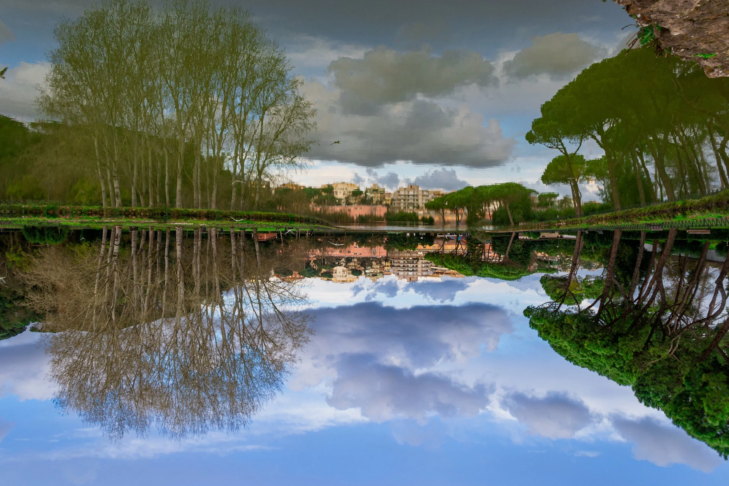 27-02-2014 VILLA ADA LAGHETTO MIRROR.jpg