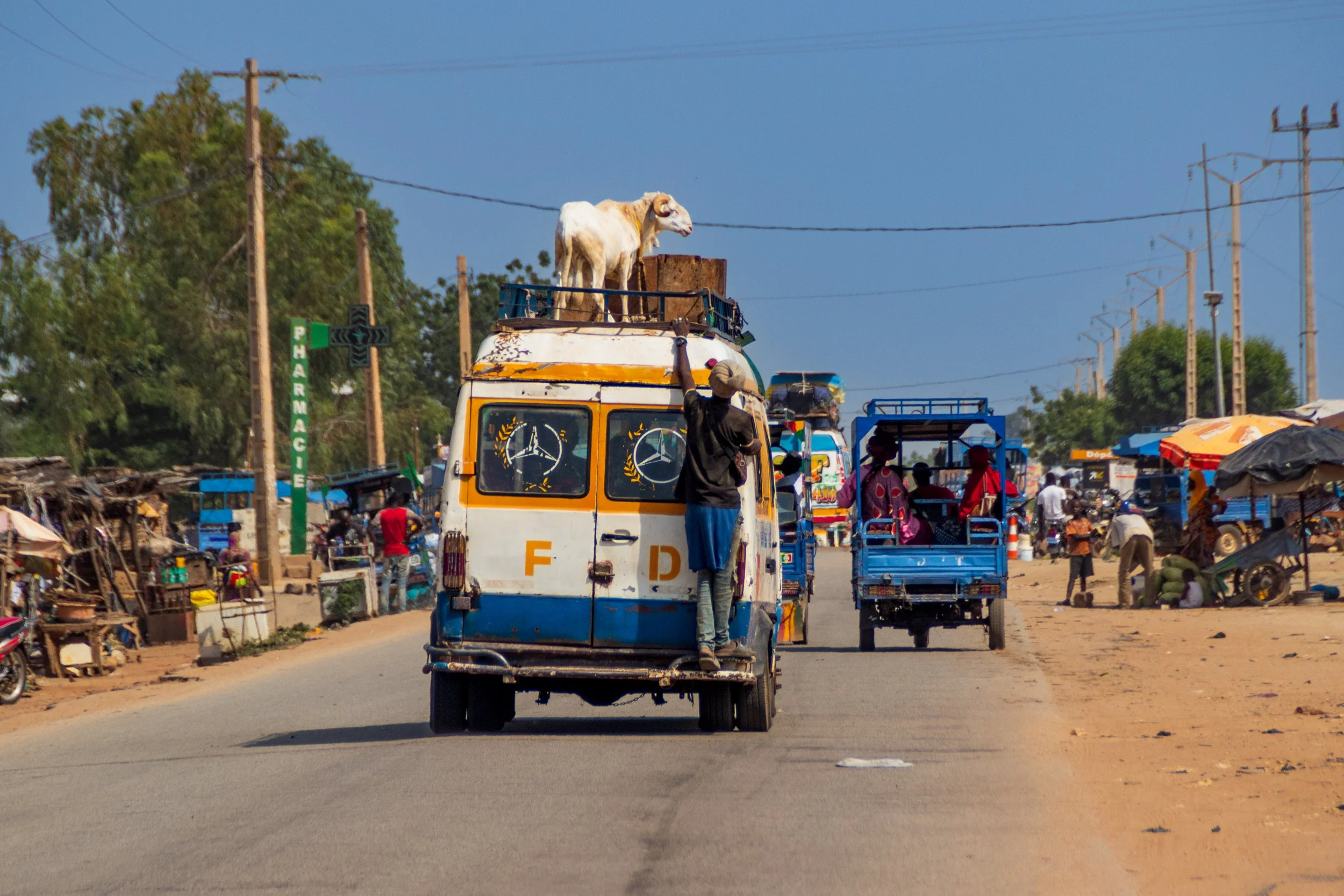 04-10-20218) 13-10-2021 STREET KAYES (39).jpg