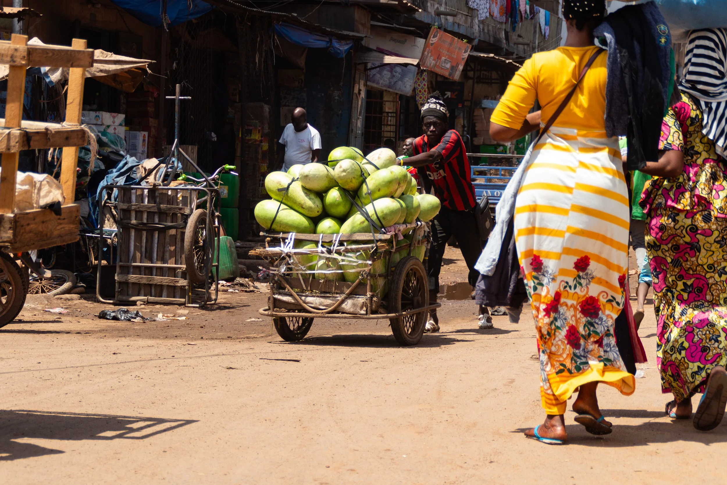 05-10-2021 STREET & GRAND MARCHE' BAMAKO (27).jpg