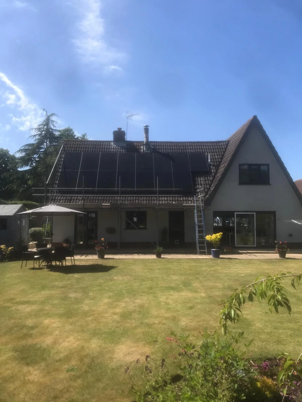 WhatsApp Image 2025-05-21 at 15.02.51.jpeg