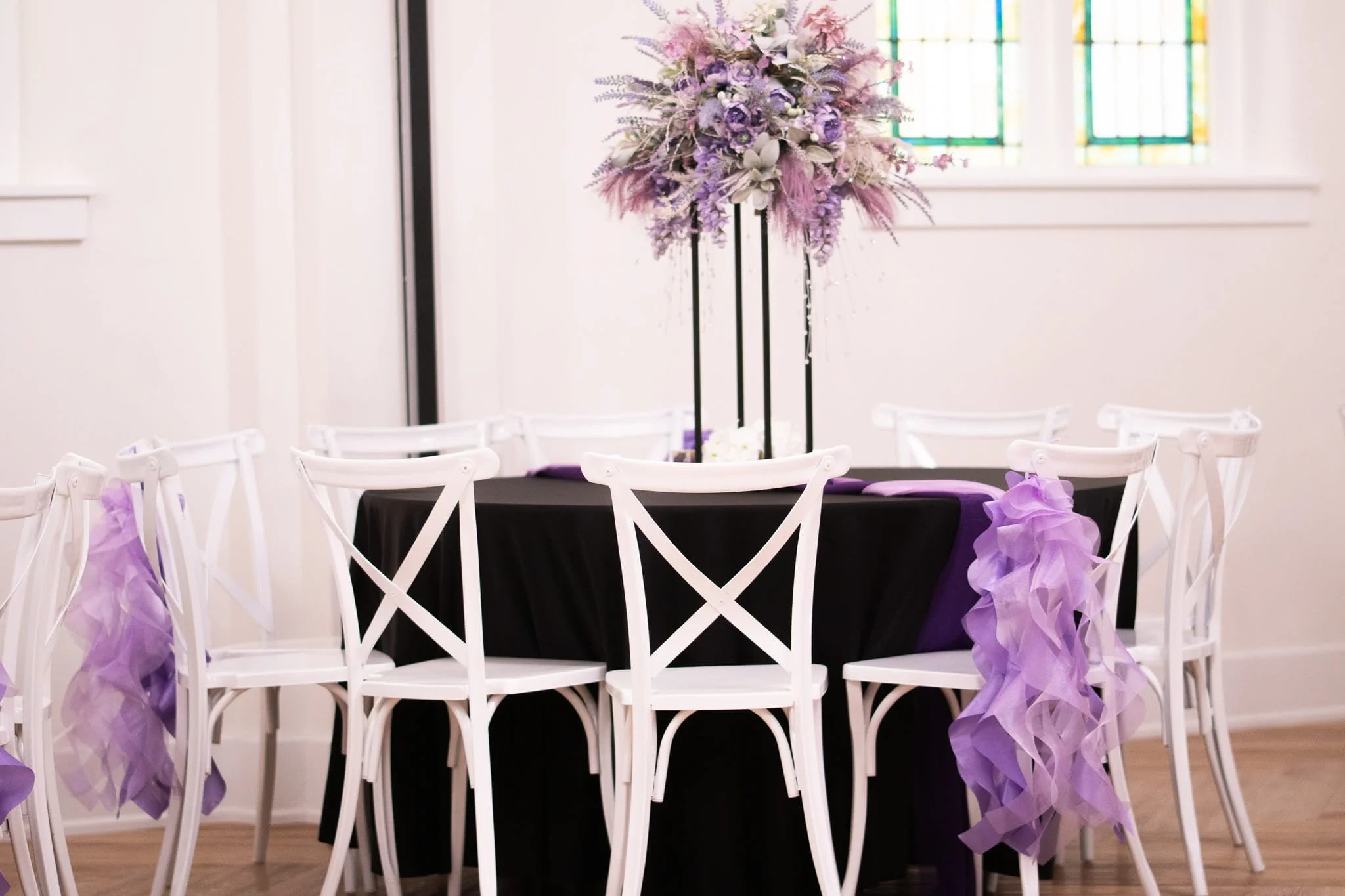 kaleidoscope-weddings-enchanted-tablesetting-ribbon-chairs.jpg