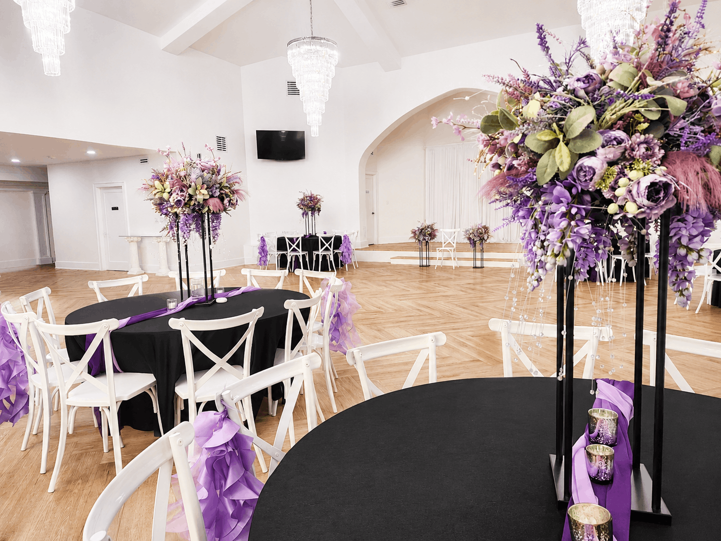 kaleidoscope-weddings-enchanted-ballroom-wide-angle.png