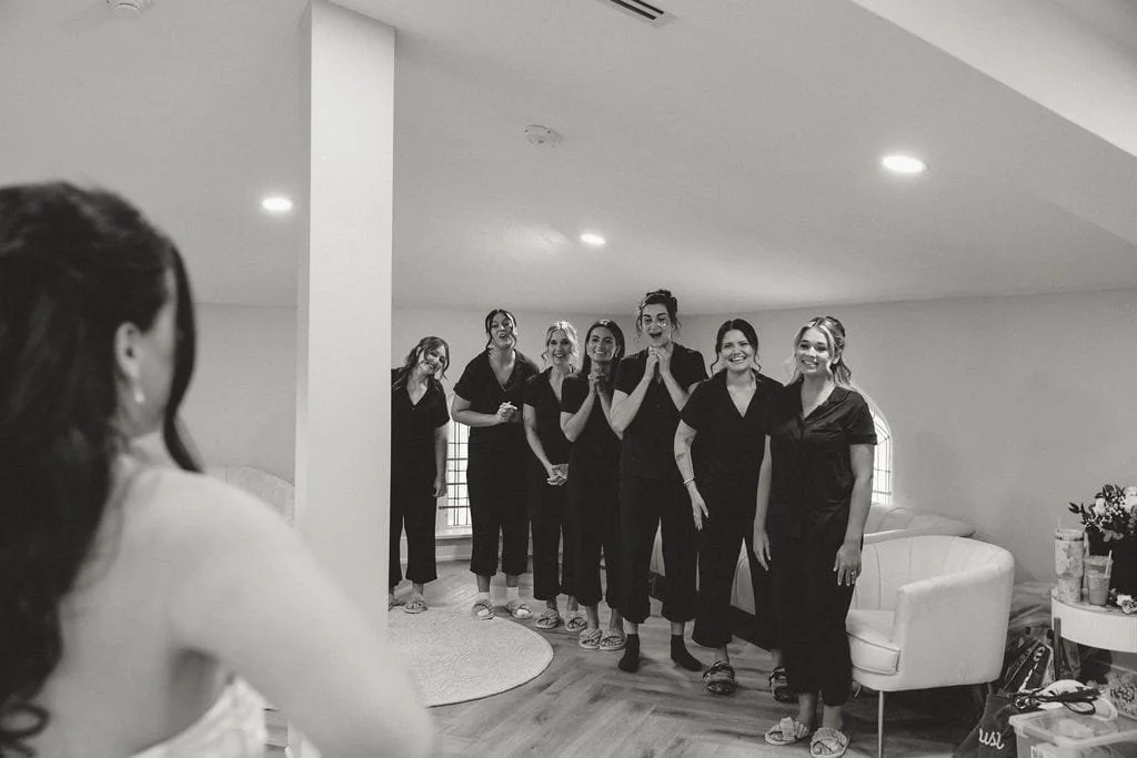 bridesmaids-first-look-black-and-white.jpg