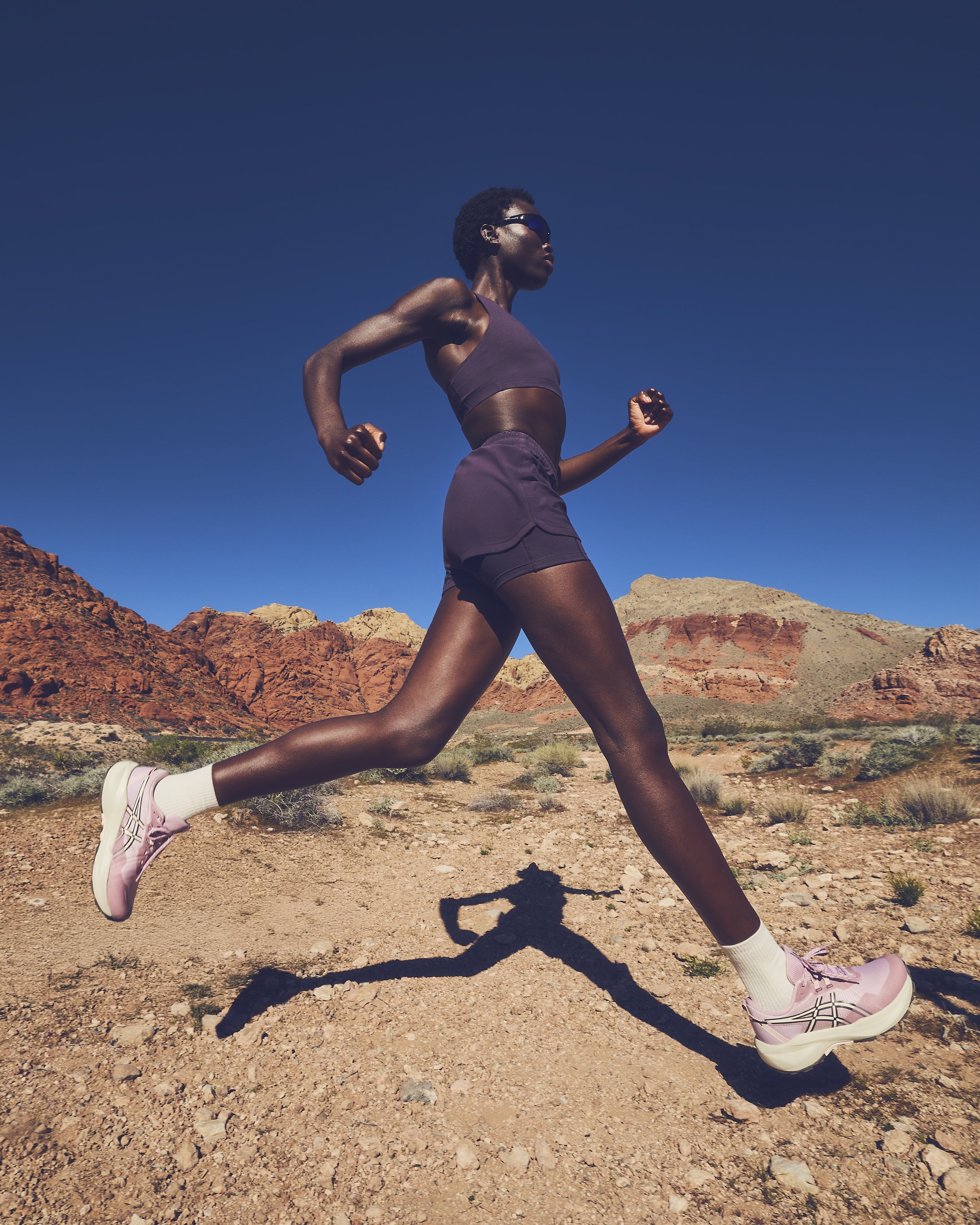 2026-04-12_jnnewel_ZAP - Slot 3 - Top Performers NB Ellipse - ASICS Gel-Venture 11_0641.jpeg