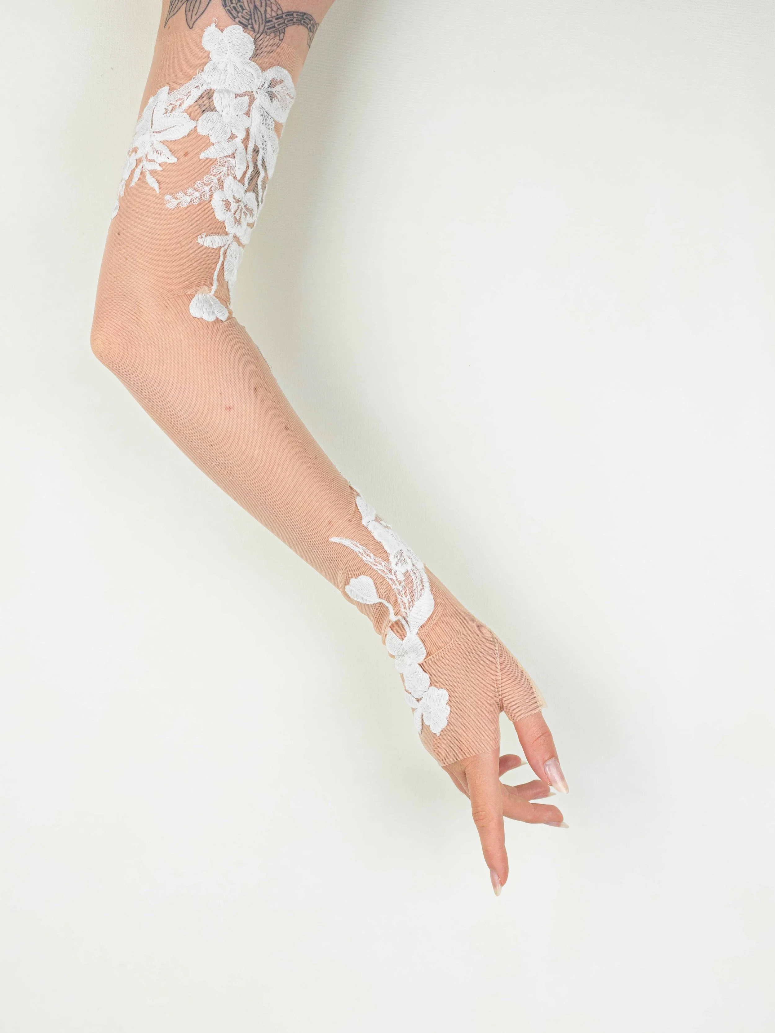 C'estJeanneBridal-Stockphoto-040.jpg