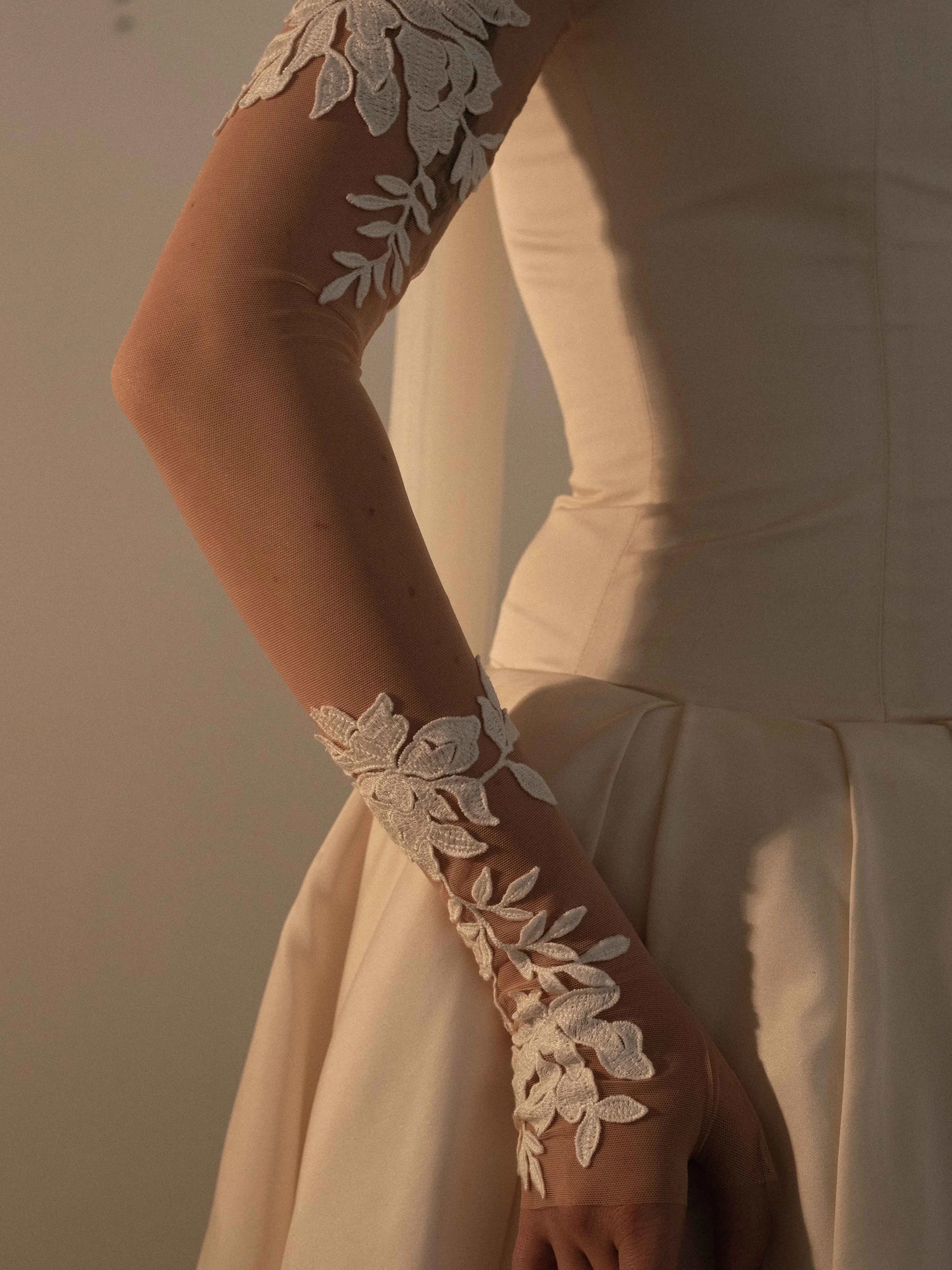 Kyra-HalfGlove-Skin-C'estJeanne-10.jpg