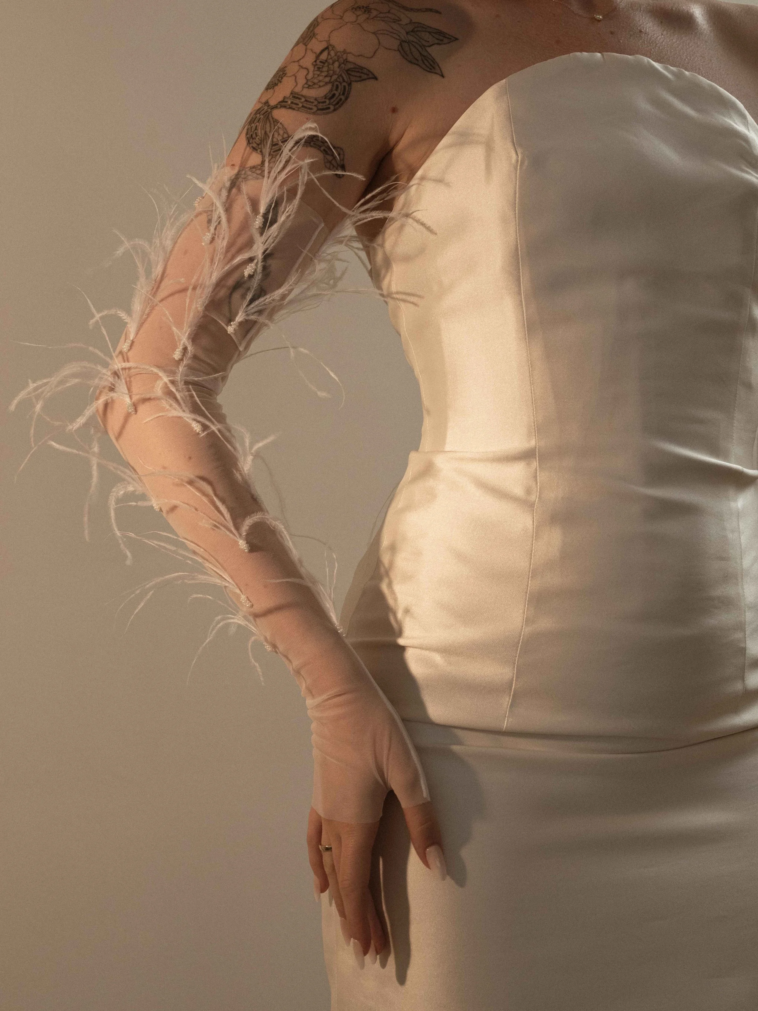 Tirza-HalfGlove-C'estJeanne-1.jpg