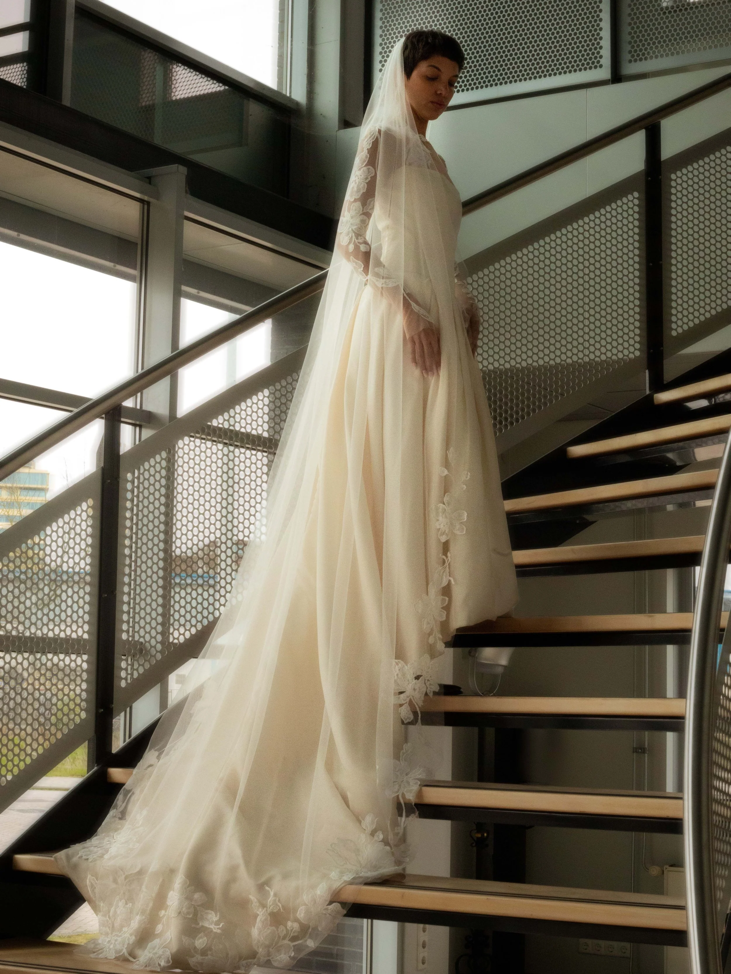 Leila Veil